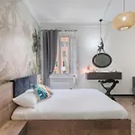 아파트 Janua Jungle House