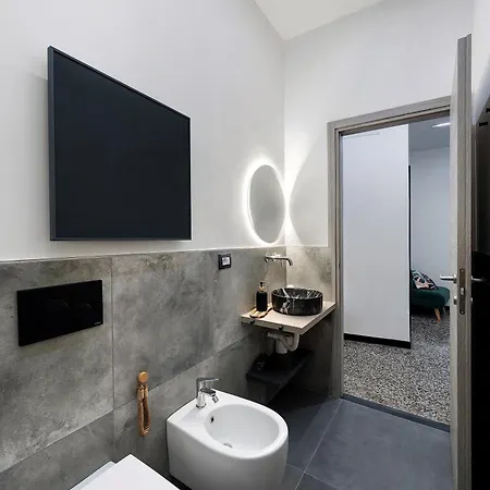 Janua Jungle House ג'נובה
